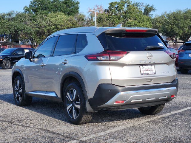 Used 2023 Nissan Rogue Platinum w/ Platinum Premium Package FWD image 3