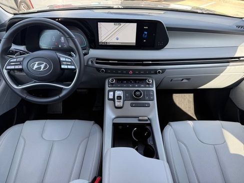 Used 2025 Hyundai Palisade SEL FWD image 24