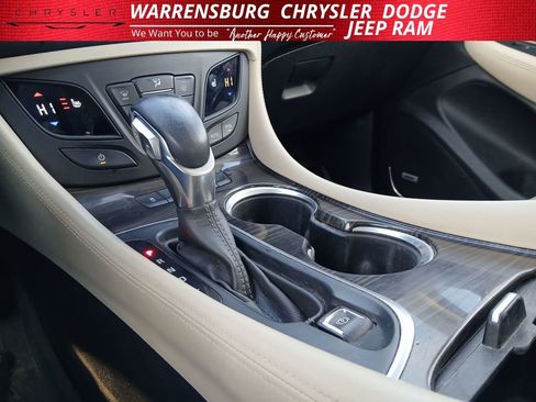 Used 2019 Buick Envision Premium w/ LPO, Cargo Package image 25