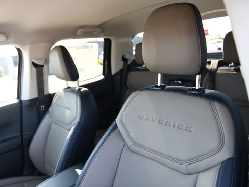 New 2026 Ford Maverick Lariat AWD/4WD image 15