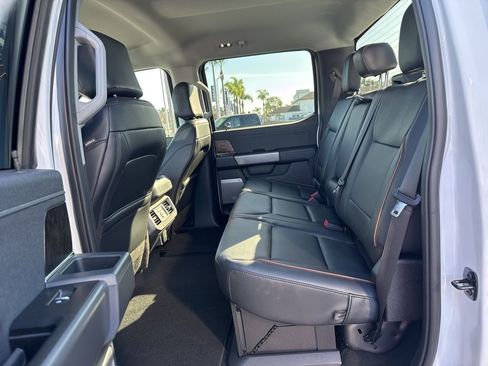 Used 2026 Ford F450 Lariat w/ FX4 Off-Road Package AWD/4WD image 16