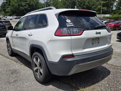 Used 2019 Jeep Cherokee Limited FWD image 5