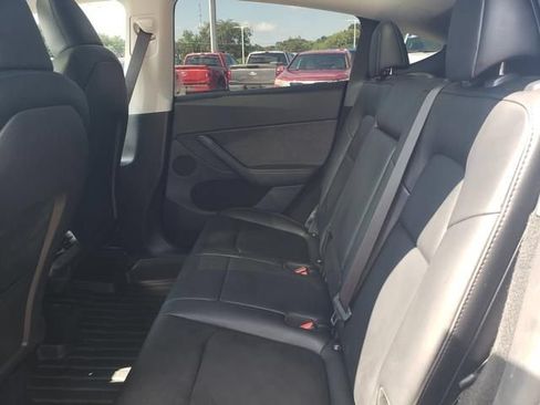 Used 2024 Tesla Model Y Performance AWD/4WD image 14