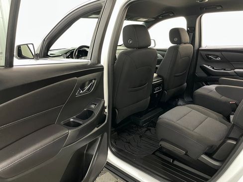 Certified 2022 Chevrolet Traverse LT image 43