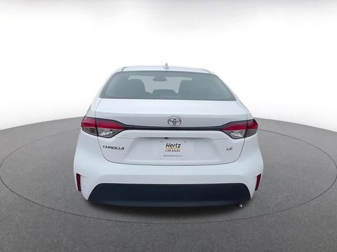 Used 2023 Toyota Corolla LE image 12