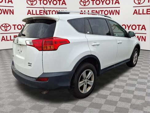 Used 2014 Toyota RAV4 XLE AWD/4WD image 7