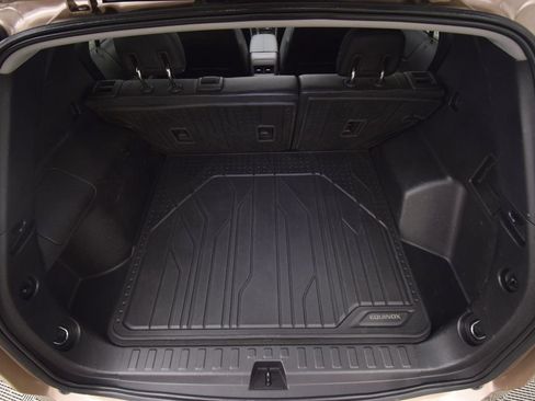 Used 2018 Chevrolet Equinox Premier AWD/4WD image 33