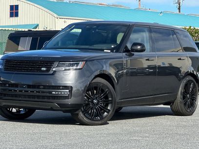 New 2025 Land Rover Range Rover Long Wheelbase SE