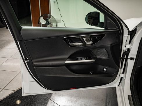 Certified 2025 Mercedes-Benz C 300 4MATIC Sedan image 27