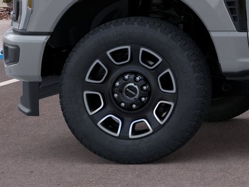 New 2026 Ford F250 Platinum w/ FX4 Off-Road Package AWD/4WD image 19