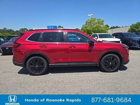 Used 2025 Honda CR-V Sport Touring image 6