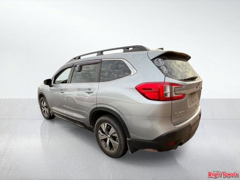 Used 2024 Subaru Ascent Premium w/ Convenience Package AWD/4WD image 3