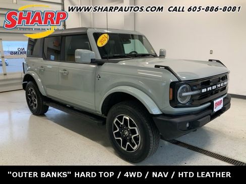 Used 2024 Ford Bronco Outer Banks image 1