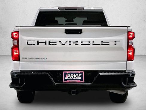 Used 2024 Chevrolet Silverado 1500 W/T w/ Trailering Package RWD image 4