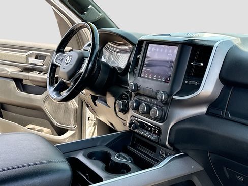 Used 2020 RAM 1500 Big Horn AWD/4WD image 6