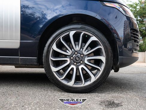 Used 2018 Land Rover Range Rover Supercharged image 10