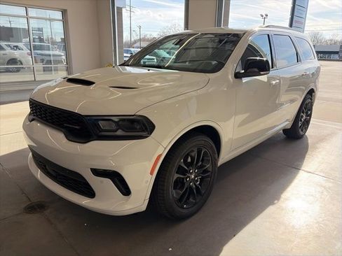 Used 2023 Dodge Durango R/T image 1