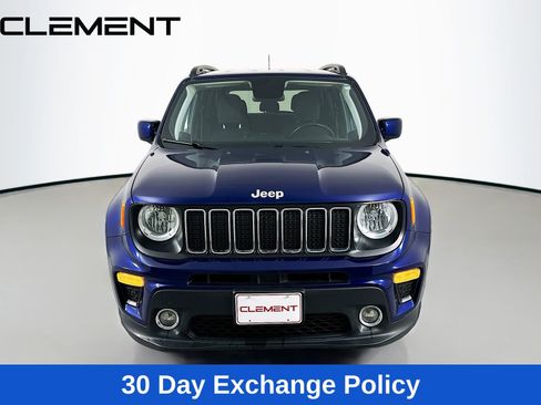 Used 2020 Jeep Renegade Latitude w/ Cold Weather Group AWD/4WD image 3