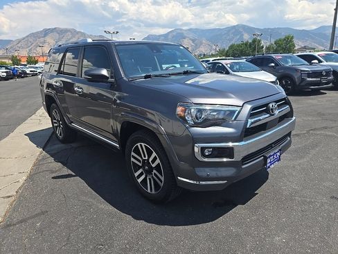 Used 2023 Toyota 4Runner Limited AWD/4WD image 3