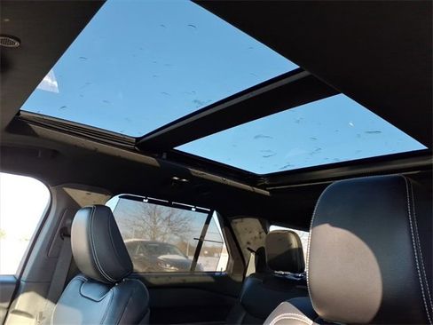 Certified 2020 Ford Explorer ST w/ ST Street Pack image 16