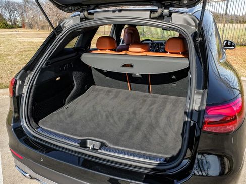 Used 2023 Mercedes-Benz GLC 300 4MATIC image 59