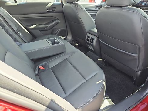 New 2026 Nissan Altima 2.5 SV w/ SV Premium Package FWD image 14