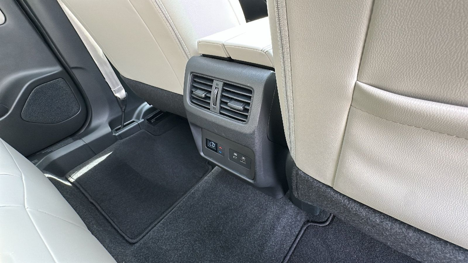 Certified 2023 Nissan Rogue SL w/ SL Premium Package AWD/4WD image 25