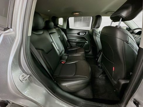 Used 2022 Jeep Compass Trailhawk image 34