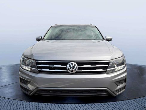 Used 2021 Volkswagen Tiguan SE FWD image 8