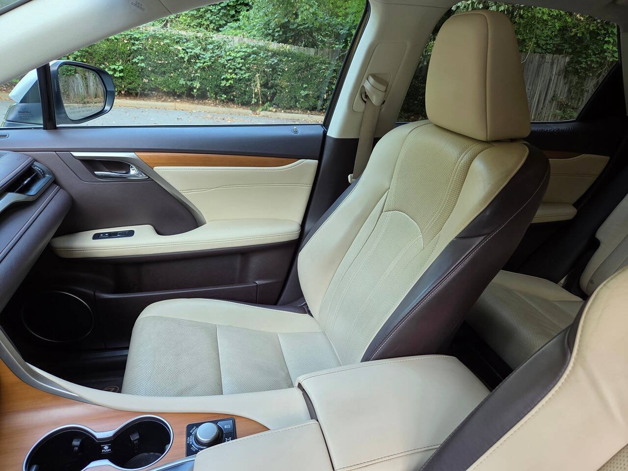 Used 2016 Lexus RX 350 AWD w/ Premium Package image 23