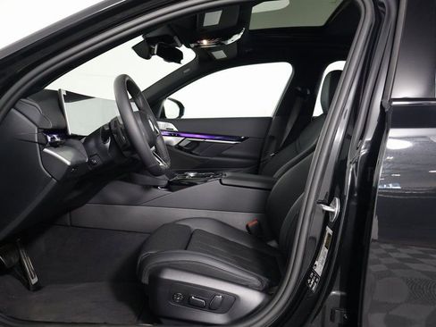 New 2026 BMW 540i xDrive 540i xDrive w/ M Sport Package image 5