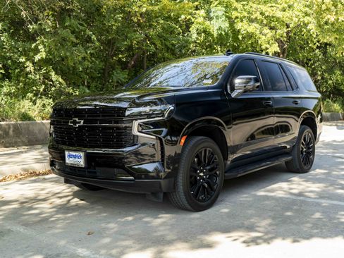 Used 2024 Chevrolet Tahoe RST w/ Luxury Package AWD/4WD image 5