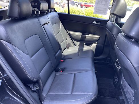 Used 2017 Kia Sportage EX w/ EX Technology Package FWD image 37