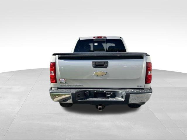 Used 2008 Chevrolet Silverado 1500 LTZ w/ Sun And Navigation Package RWD image 6