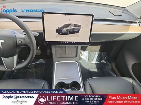 Used 2023 Tesla Model Y Long Range image 24