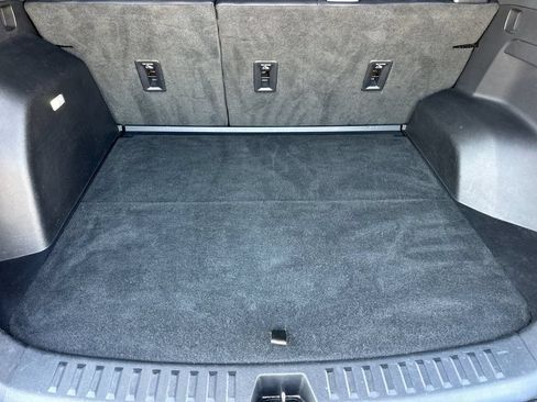 Used 2025 Chevrolet Equinox LT w/ Convenience Package II FWD image 17