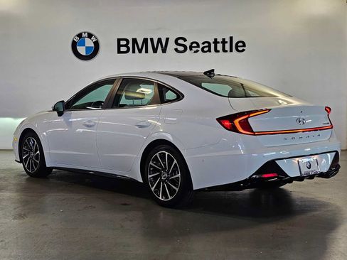 Used 2023 Hyundai Sonata Limited w/ Cargo Package FWD image 4