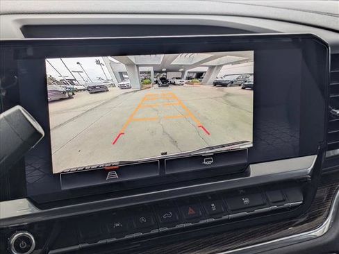 Used 2023 GMC Sierra 1500 Elevation image 14