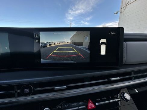 New 2026 Hyundai Santa Fe SE image 13