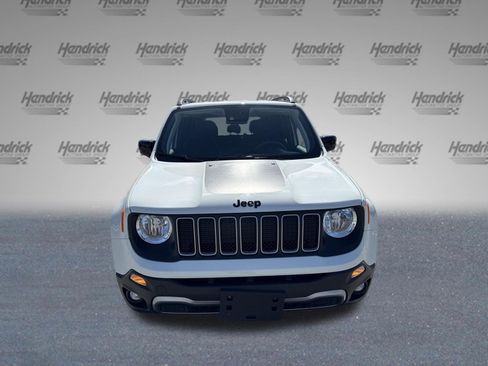 Used 2023 Jeep Renegade Latitude AWD/4WD image 3