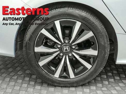 Used 2023 Honda Civic EX image 18