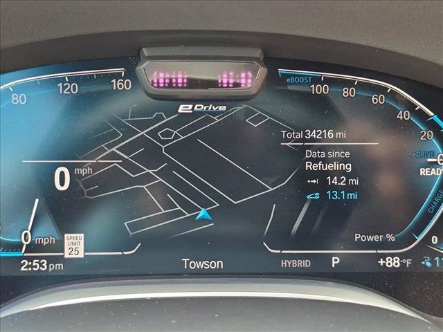 Used 2022 BMW 745e xDrive w/ M Sport Package AWD/4WD image 9