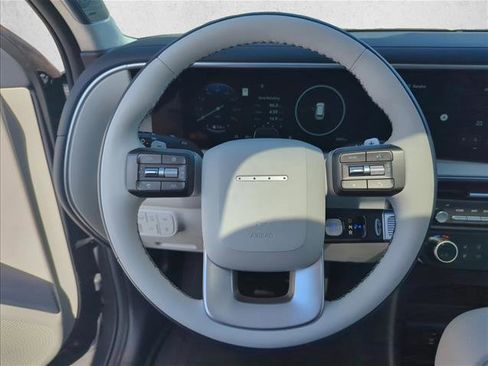 Used 2026 Hyundai Palisade Calligraphy FWD image 11