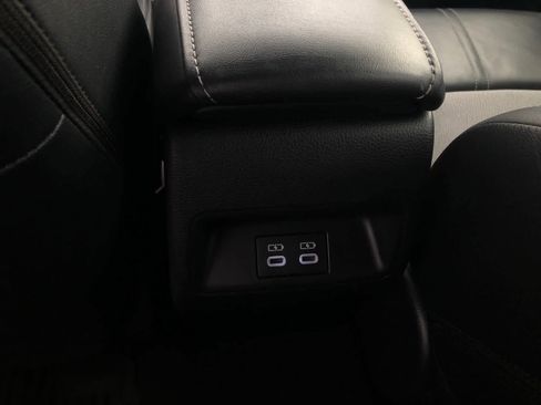 Certified 2023 Toyota Corolla XSE image 24