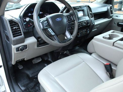 Used 2022 Ford F250 XL w/ Power Equipment Group AWD/4WD image 11