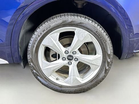 Used 2021 Audi Q5 Prestige image 31