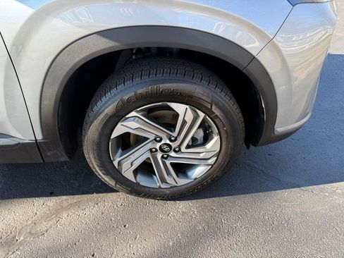 Used 2023 Hyundai Santa Fe SEL image 27