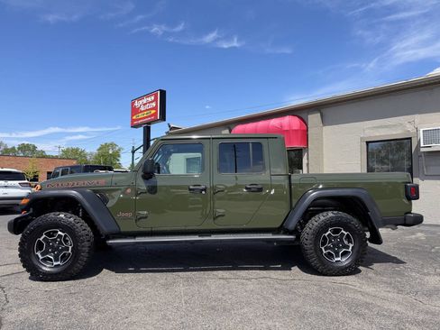 Used 2023 Jeep Gladiator Mojave w/ Cold Weather Group AWD/4WD image 5