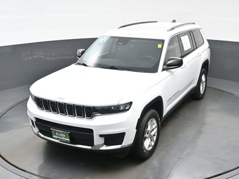 Used 2022 Jeep Grand Cherokee L Laredo w/ Luxury Tech Group I AWD/4WD image 32