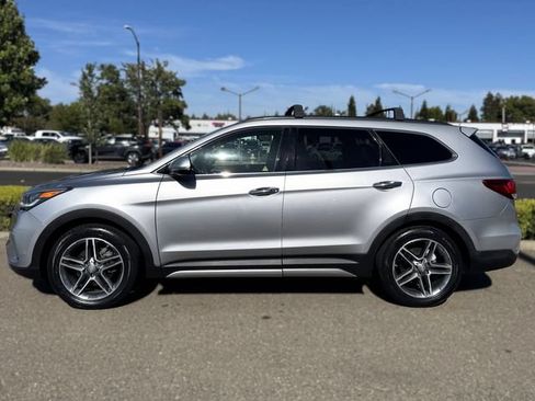 Used 2017 Hyundai Santa Fe Limited AWD/4WD image 8